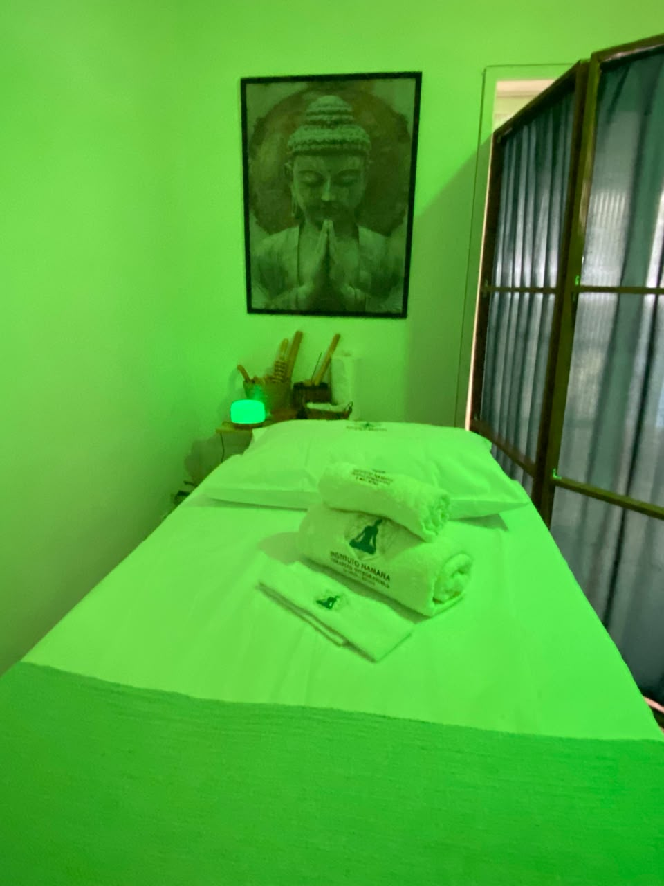 Sala de terapias · cromoterapia verde